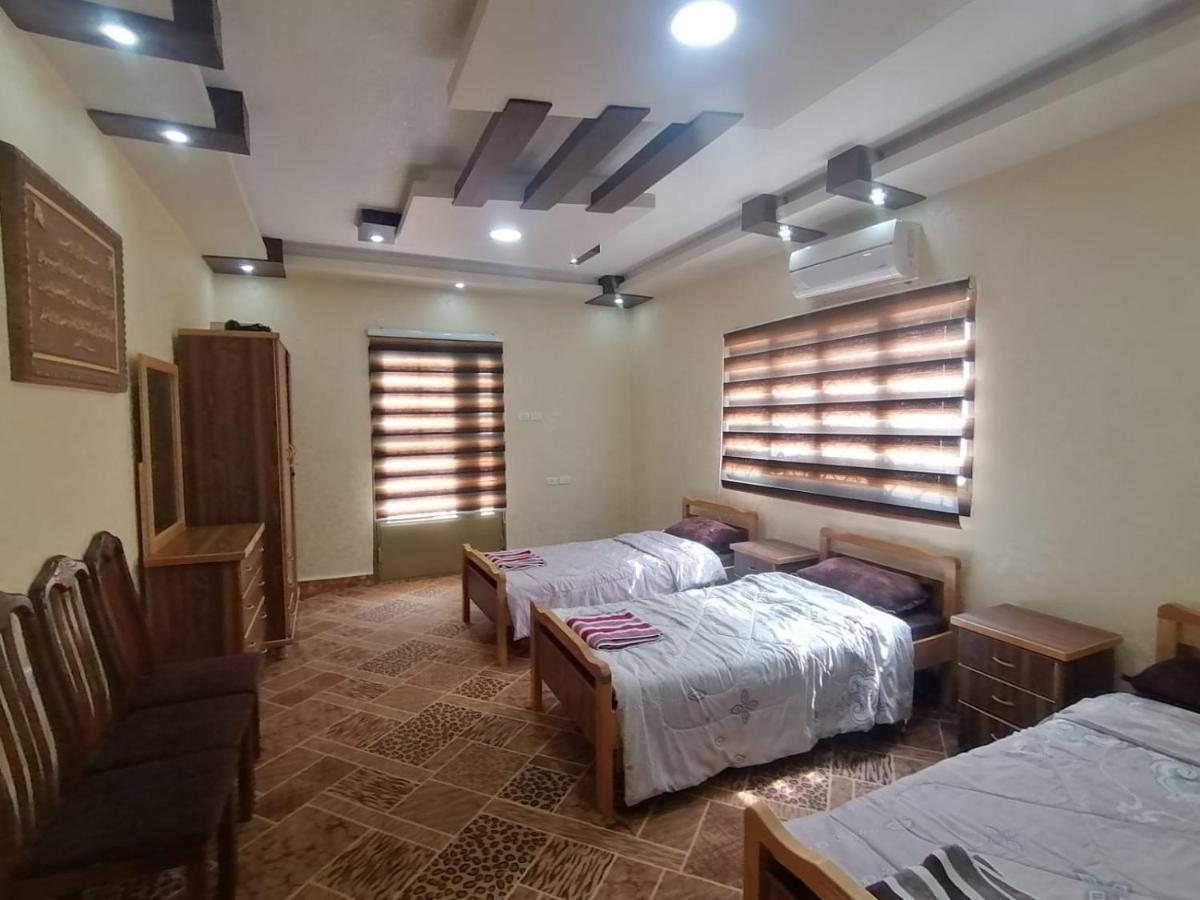 Farmer Stay Hostel ワディ・ムーサ エクステリア 写真