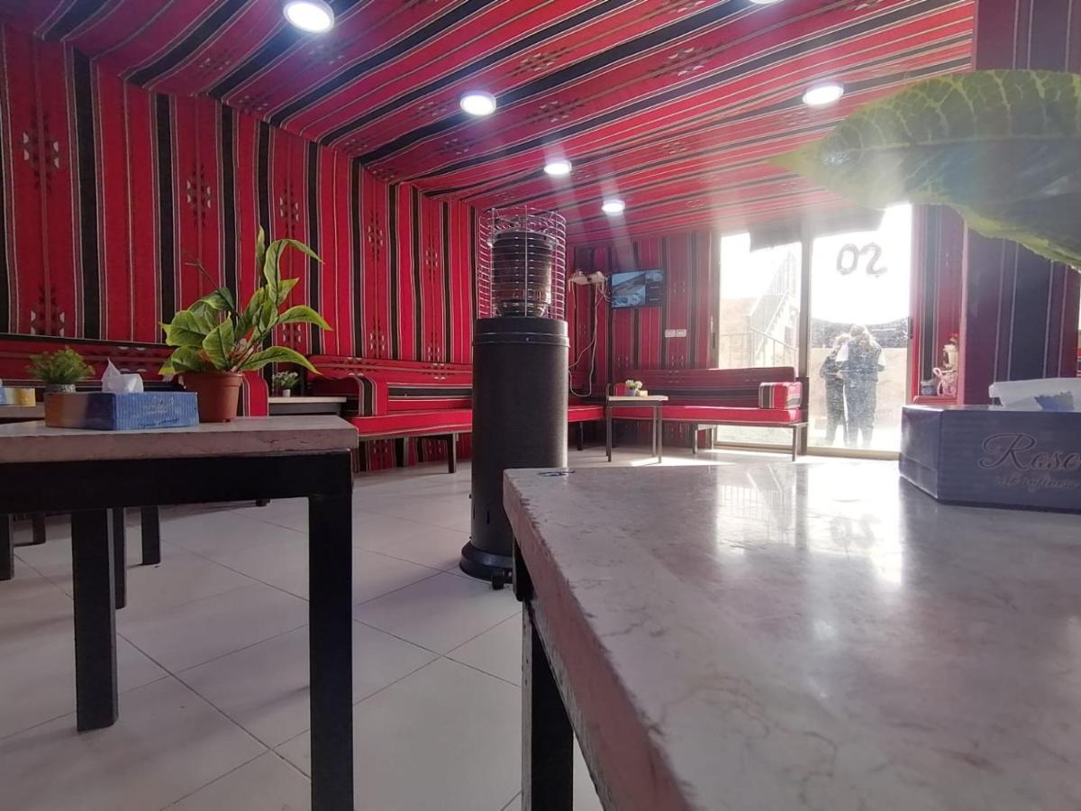 Farmer Stay Hostel ワディ・ムーサ エクステリア 写真